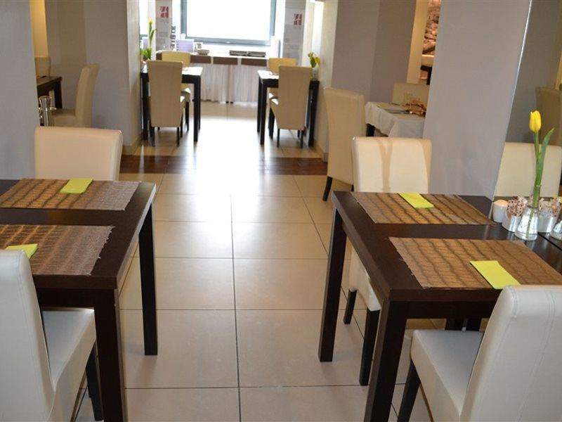 Hotell Western Portos 3*
